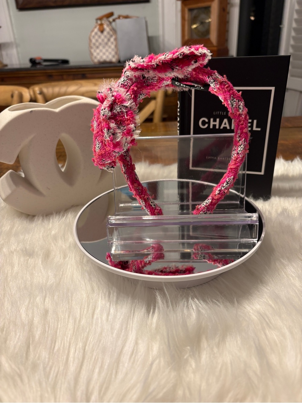 💕RARE CHANEL Pink and Black Tweed Knotted Headband💕